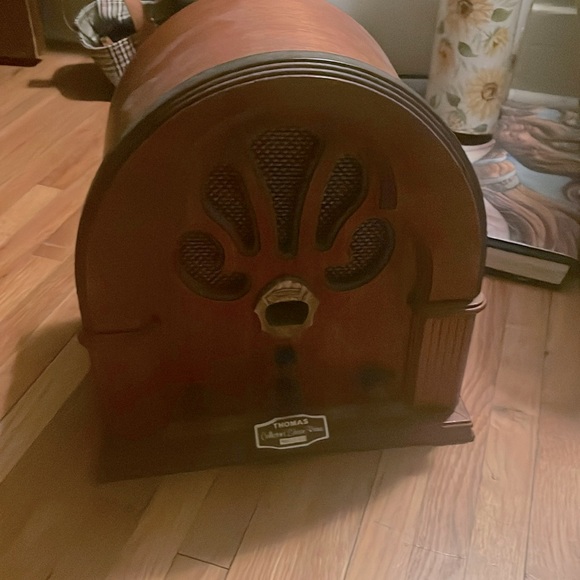 Electronic radio that works wondrously! More photos posted - Picture 1 of 8